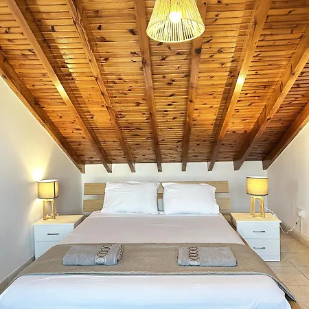 Serenity In The Sun - - Ларнака