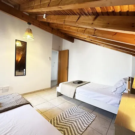 Serenity In The Sun - - Apartment