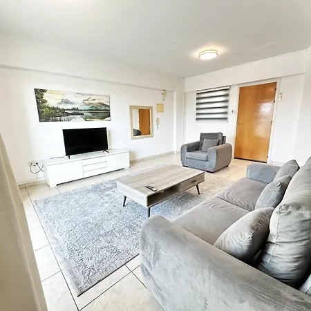 アパート Serenity In The Sun - -