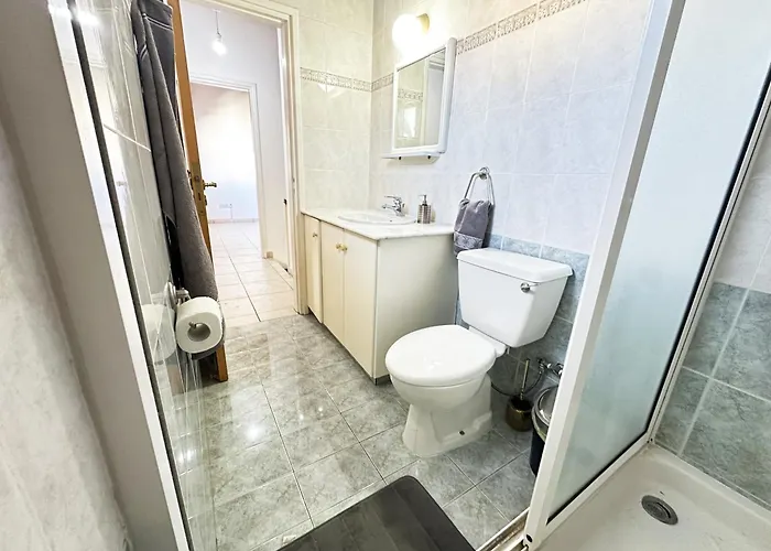 Serenity In The Sun - - ラルナカ