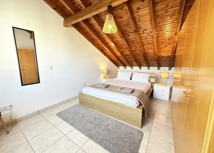 Apartamento Serenity In The Sun - - Lárnaca